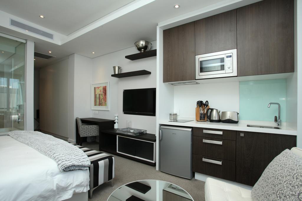 Luxury @ Sandton Skye Johannesburg Bagian luar foto